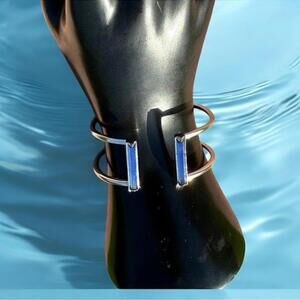 Kendra Scott Silver Gavin Cuff Bracelet with Navy Cats Eye Stones